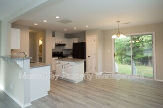 204 Evening Star Dr in Apex, NC - Building Photo - Building Photo