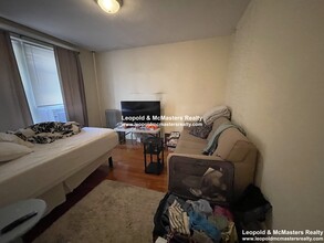 41 Park Dr, Unit 7 in Boston, MA - Building Photo - Building Photo