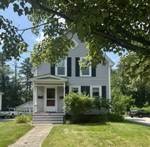 21 Clarke St, Unit 21 Clarke Upper in Concord, NH - Building Photo