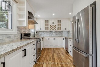 3675 Glencolin Ct in Mississauga, ON - Building Photo - Building Photo