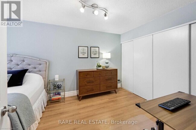 40 Scollard St in Toronto, ON - Building Photo - Building Photo