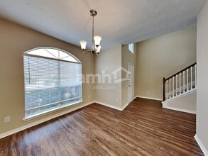 2213 Perkins Crossing Dr in Conroe, TX - Building Photo - Building Photo