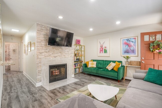 property at 4075 Marlborough Ave
