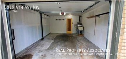 5819 4th Ave NW in Seattle, WA - Foto de edificio - Building Photo
