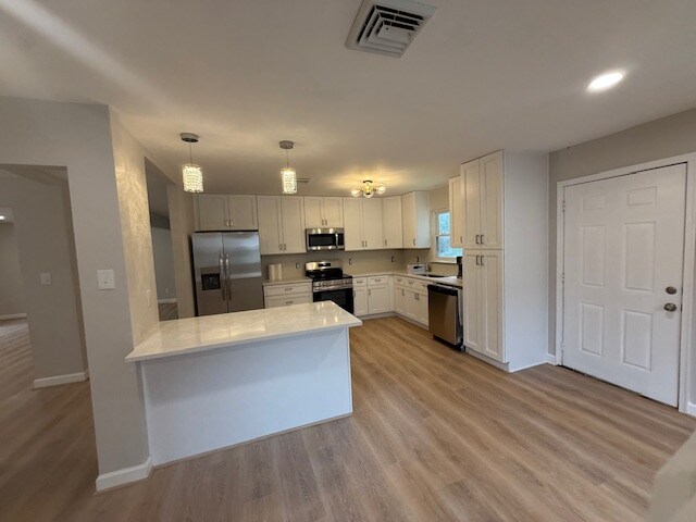 5309 S Palmyra Dr in Virginia Beach, VA - Building Photo