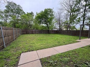 2612 Texas St in Greenville, TX - Building Photo - Building Photo