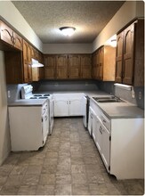 218 Kansas St in Emory, TX - Building Photo - Building Photo