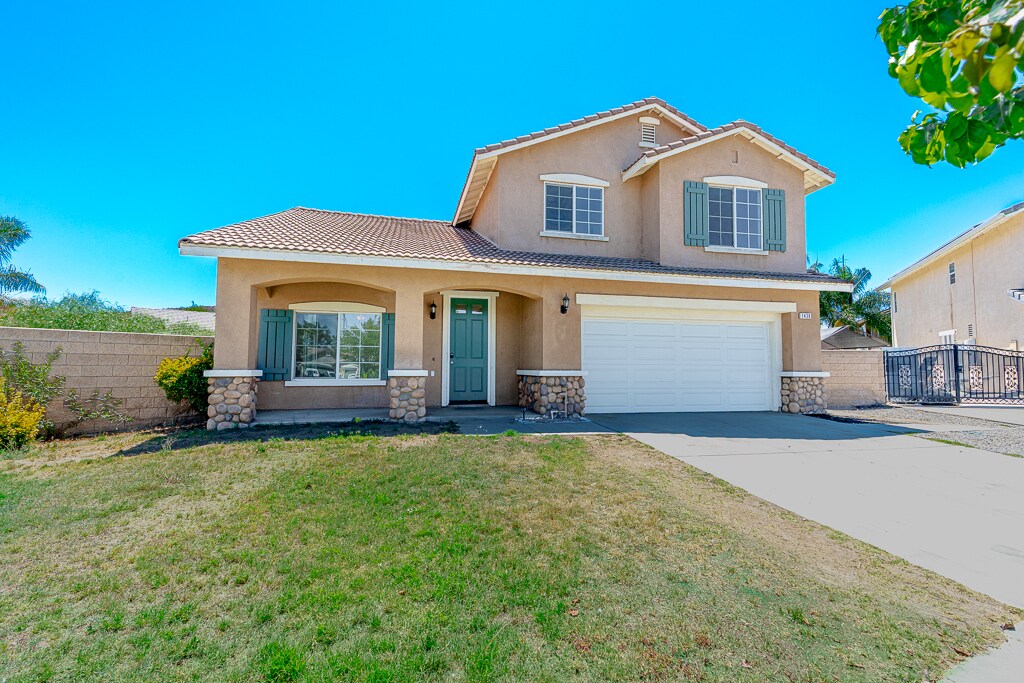 1430 Jewelstone Cir in Hemet, CA - Foto de edificio