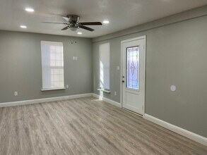 510 Greenwood St in Terrell, TX - Building Photo - Building Photo