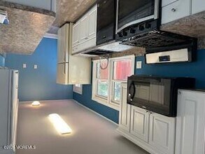 42 Fulton Ave in West Long Branch, NJ - Building Photo - Building Photo