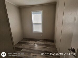 1010 Reservation Rd in Hays, KS - Building Photo - Building Photo