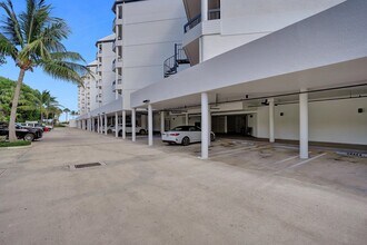 120 S Ocean Blvd, Unit 1A in Delray Beach, FL - Building Photo - Building Photo
