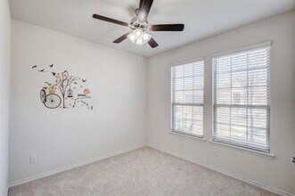 11120 Canyon Oak St in Aubrey, TX - Building Photo - Building Photo