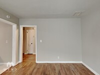 1319 Campbellton Rd SW in Atlanta, GA - Building Photo - Building Photo