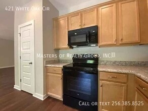 421 White Oak Cir in Lincoln, AL - Building Photo - Building Photo