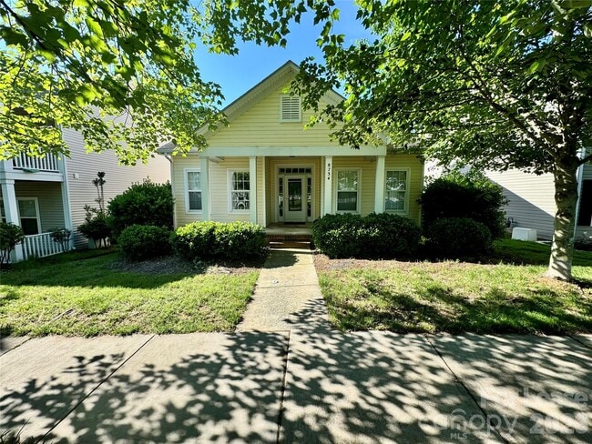 8734 Arrowhead Pl Ln in Cornelius, NC - Building Photo - Building Photo