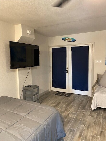 14300 S Padre Island Dr, Unit 133 in Corpus Christi, TX - Foto de edificio