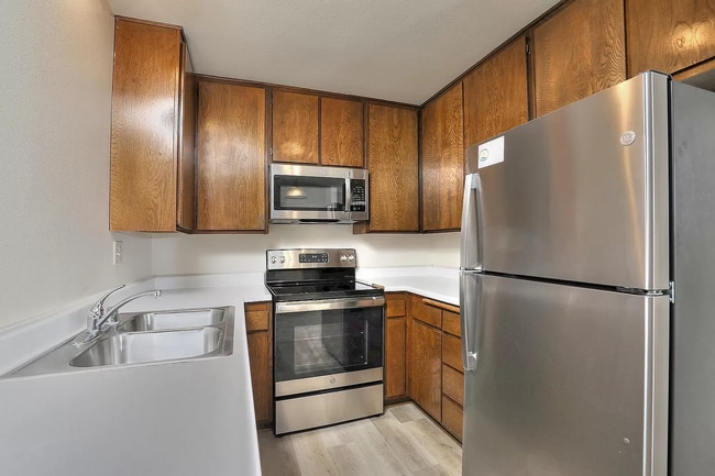 property at 5518 Armitos Ave