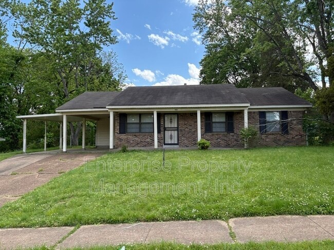 property at 3437 Ridgemont Ave