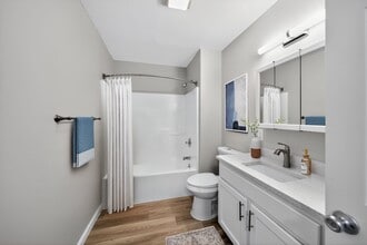 Eagle Rock Apartments at Mohegan Lake in Mohegan Lake, NY - Building Photo - Building Photo