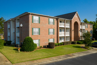 Charles Pointe Apartments in Florence, SC - Foto de edificio - Building Photo