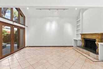 4500 Beaconsfield Ct in Westlake Village, CA - Building Photo - Building Photo