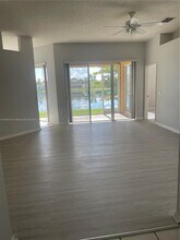 575 SE 29th Dr in Homestead, FL - Building Photo - Building Photo