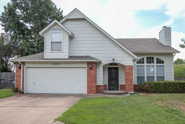 property at 9504 E 99th Pl