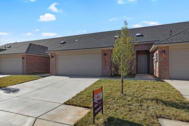 7614 Woodford Ave in Amarillo, TX - Building Photo - Building Photo