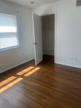 105 Evergreen St in Bayonne, NJ - Building Photo - Building Photo