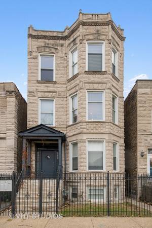 2926 W Fulton St in Chicago, IL - Building Photo