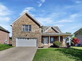 106 Brant Ln in Hendersonville, TN - Building Photo