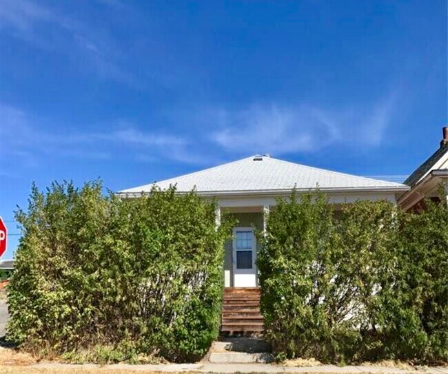735 Zarelda St Rentals in Butte, MT