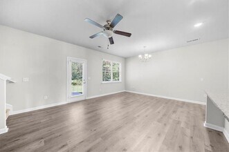 210 Vickery Ln in Calhoun, GA - Building Photo - Building Photo