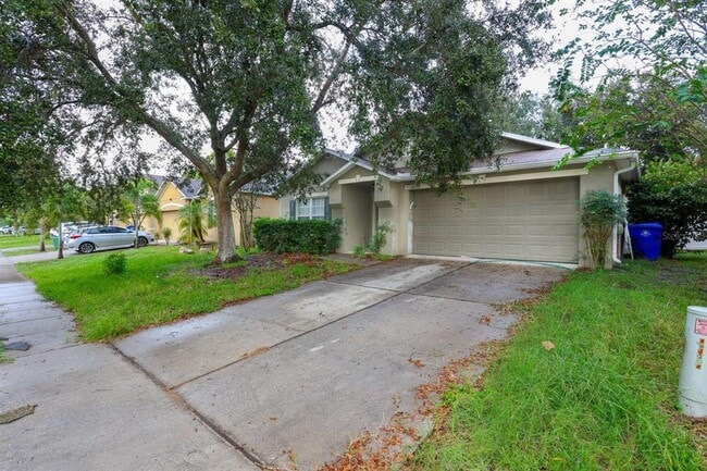 2436 Norwood Pl in Tavares, FL - Building Photo - Building Photo