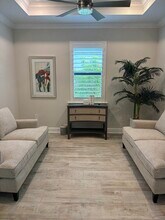 9574 Everglades Dr in Naples, FL - Building Photo - Building Photo
