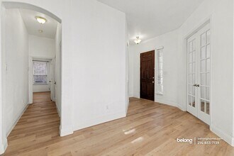 741 Sundrop Dr in Little Elm, TX - Foto de edificio - Building Photo