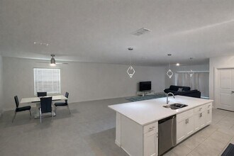 5695 Le Marin Wy in Kissimmee, FL - Building Photo - Building Photo