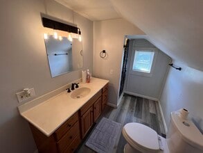 2634 N Michigan Ave, Unit #3 in Saginaw, MI - Building Photo - Building Photo