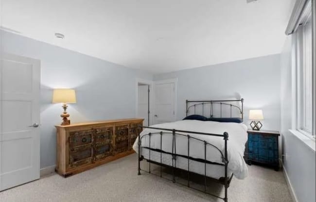 property at 965 S Clarkson St