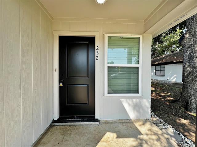 232 S Main St in Burleson, TX - Building Photo - Building Photo