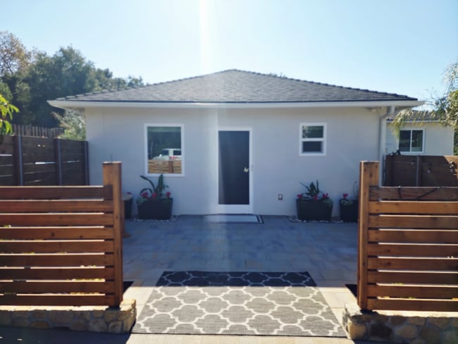 property at 1112 N Ontare Rd