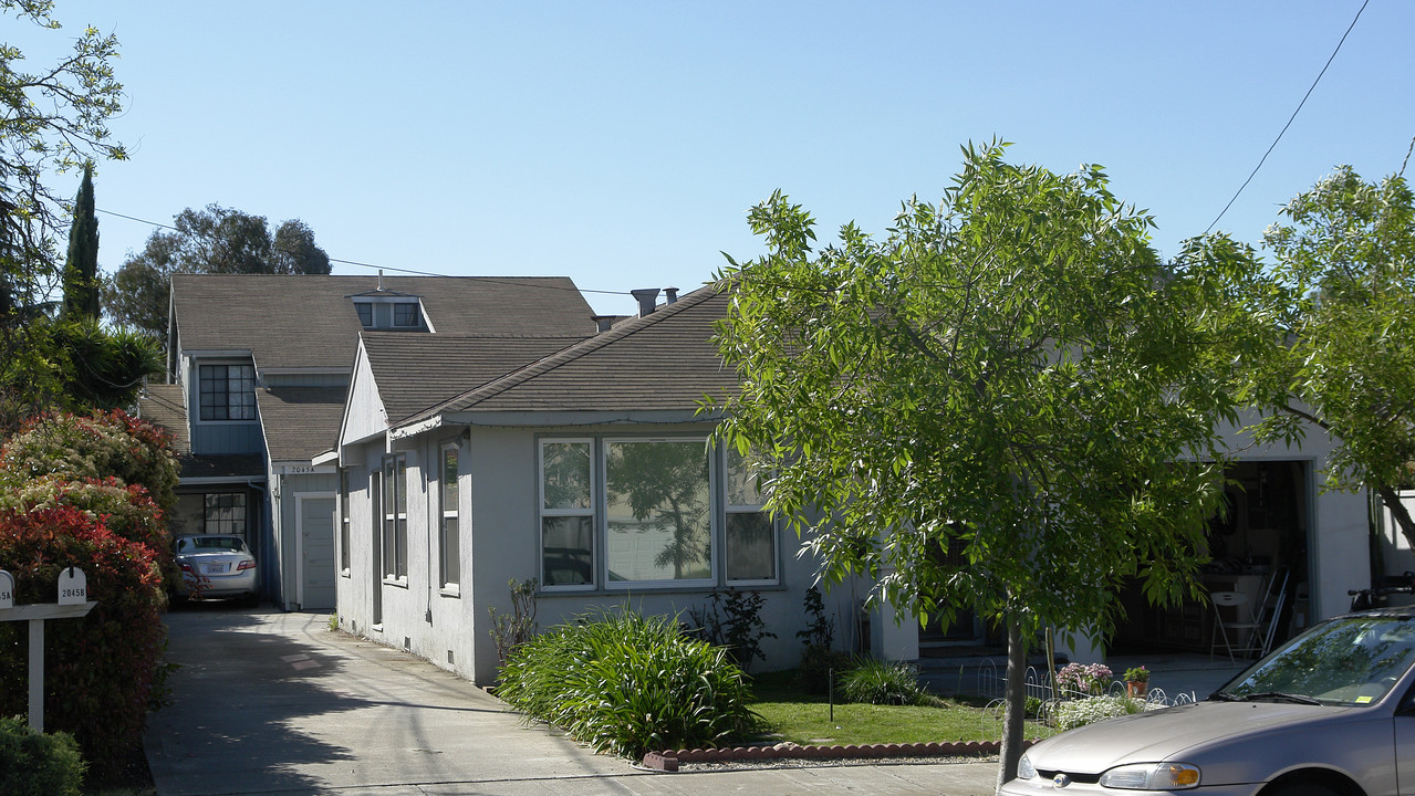 2041-2045 Elm St in Livermore, CA - Building Photo