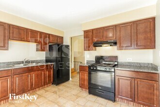 4302 Applewood Ln in Matteson, IL - Building Photo - Building Photo