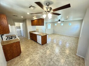 6965 Graceful Cloud Ave in Henderson, NV - Building Photo - Building Photo