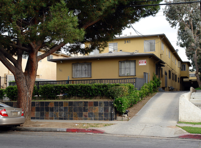 341 E Hazel St in Inglewood, CA - Building Photo - Building Photo