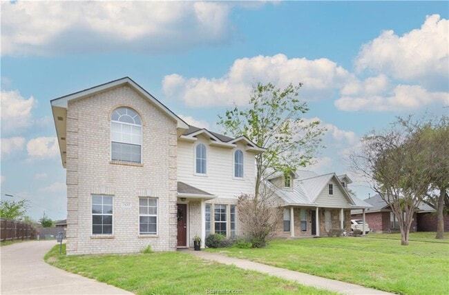property at 2427 Pintail Loop
