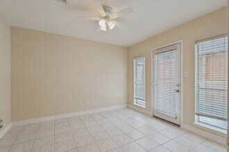 1315 Anita St in Houston, TX - Building Photo - Building Photo