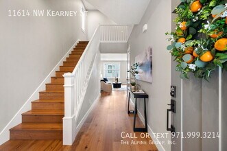 11614 NW Kearney St in Portland, OR - Building Photo - Building Photo