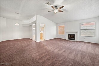 362 Dooley Dr in Henderson, NV - Building Photo - Building Photo